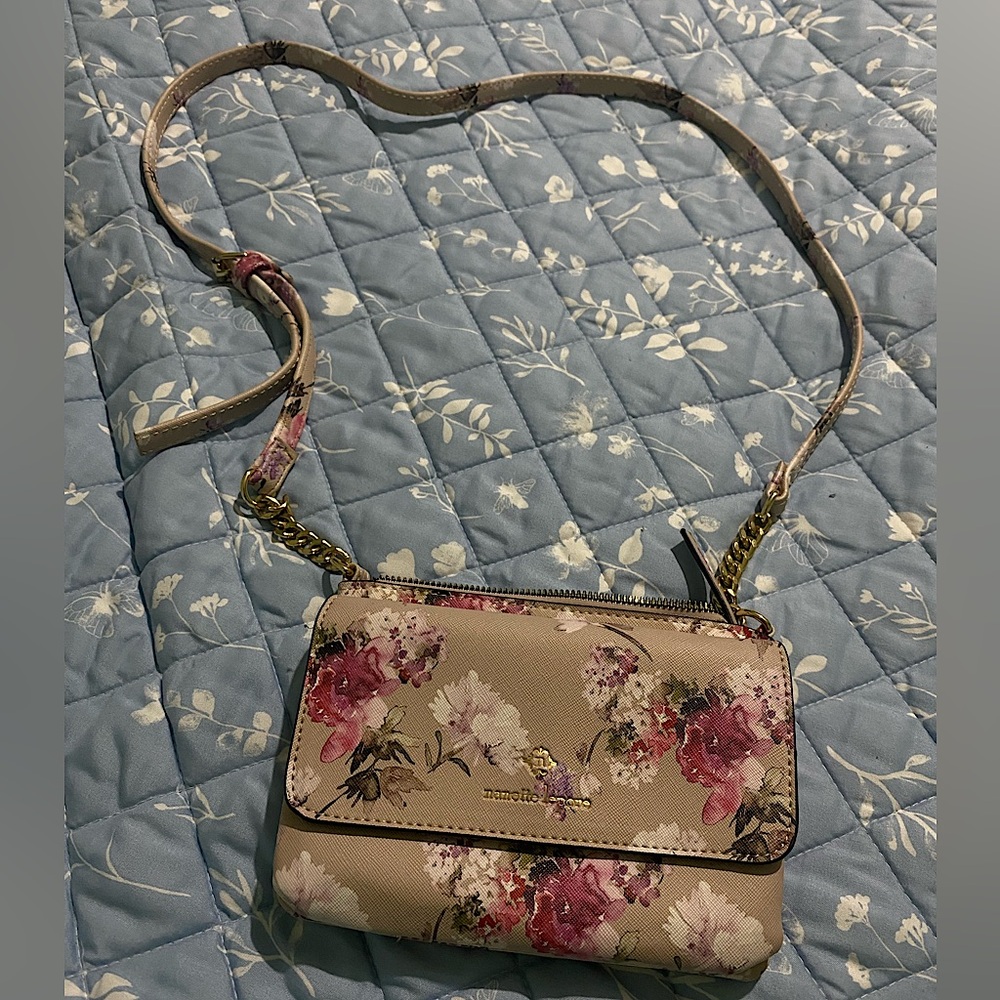 Nanette Lepore crossbody bag in good condition.